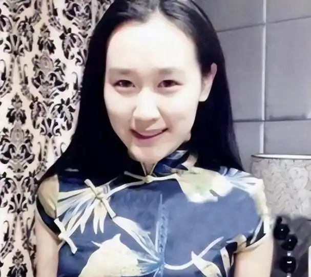 21年后,再看刀郎的婚姻,前妻杨娜的离开是他人生真正的开始