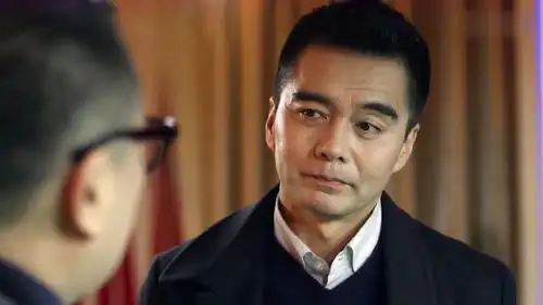 1987年毕业于中央戏剧学院,中国内地男演员