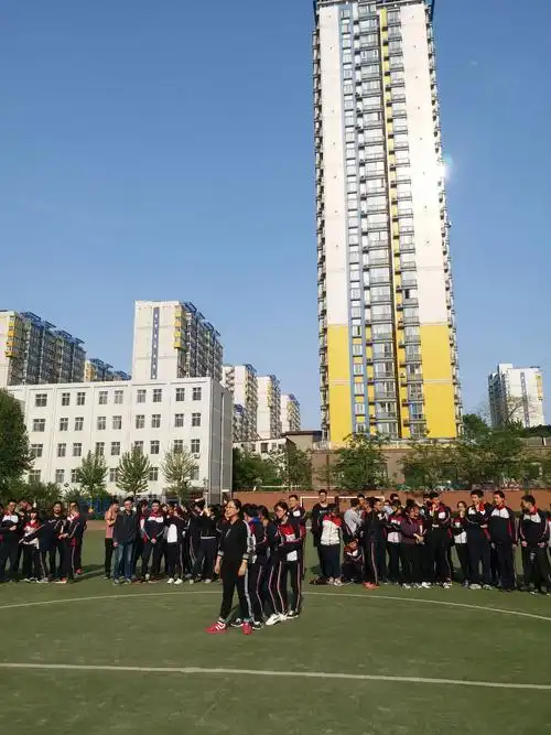 苔花如米小 青春亦盛开一一十九大精神进校园之石家庄市第十一中学