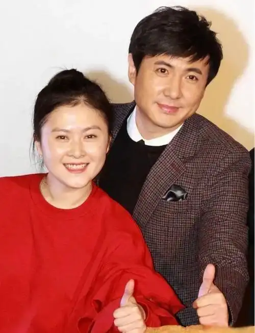 沈腾病情恶化妻子欲离婚瓜分财产马丽一张照片揭露了真相