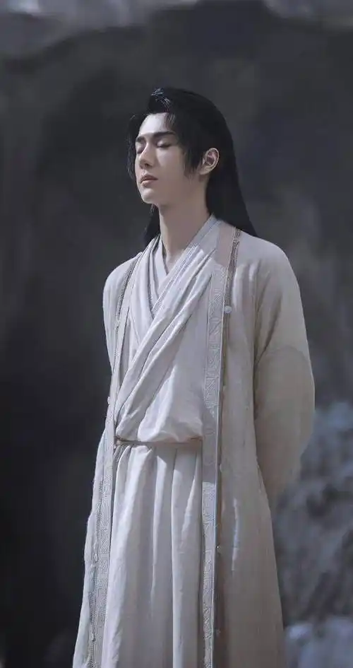 王一博和肖战将同时霸屏,各携多部新剧回归,各种类型应有尽有_顶流