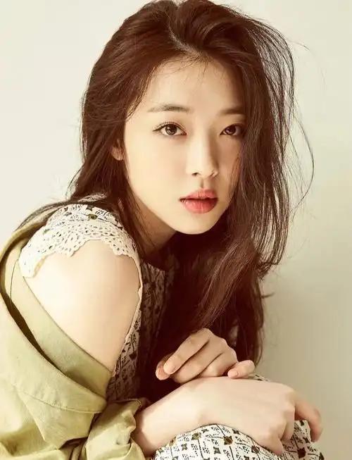 美丽杂志#崔雪莉  #崔真理  #人间水蜜桃  #全世界最好的崔雪莉  #崔