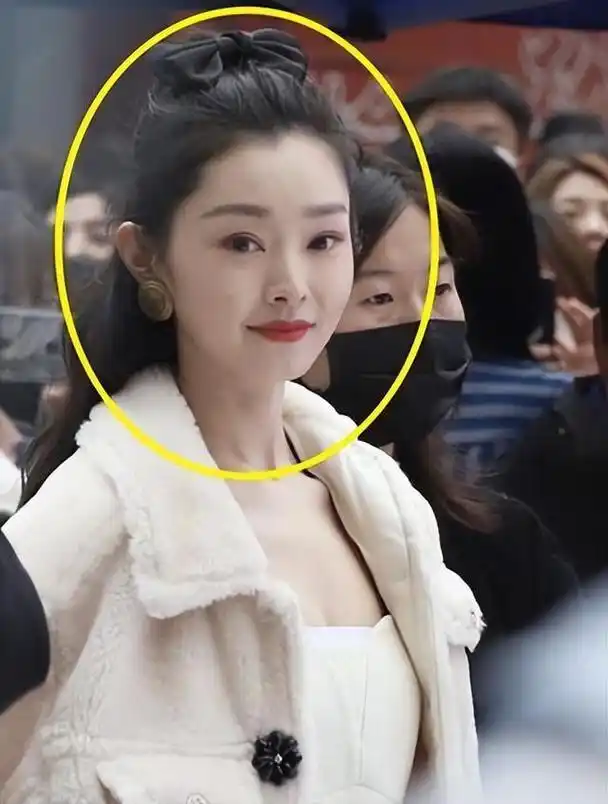 看了宋轶涂"身体乳"才知道,怪不得她是娱乐圈里的"白雪公主"