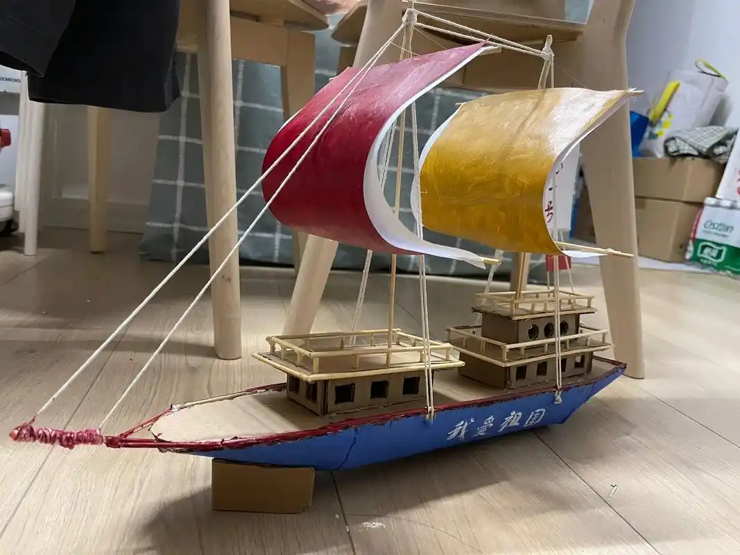 纸箱改造 #幼儿园作业 #帆船 国庆又要手工 - 抖音