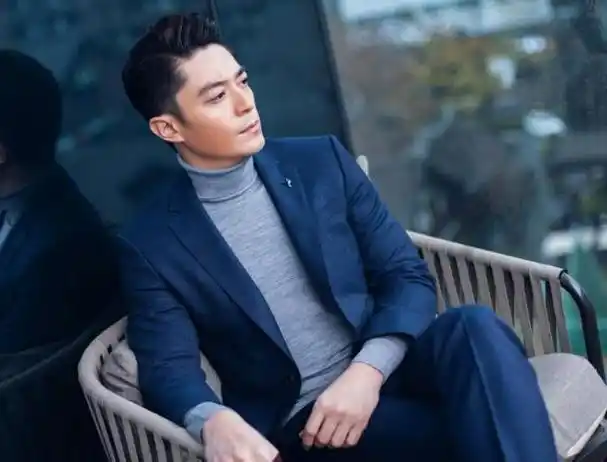 看似风光无限,实则步步惊心,霍建华的"苦楚",杨幂早就