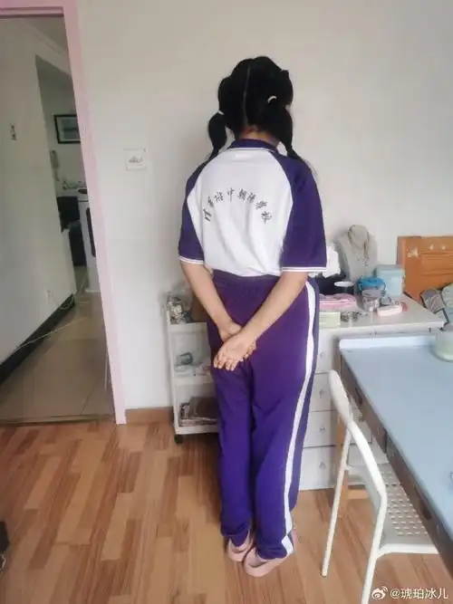 小娃娃加油北京·清华大学附属中学朝阳学校