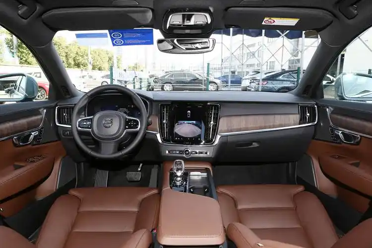 沃尔沃s90内饰-后排-发动机-易车