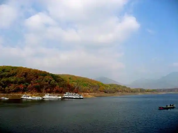 探秘吉林松花湖国家风景名胜区,感受自然之美