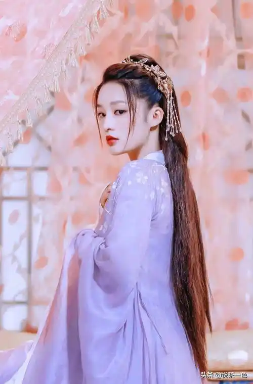 李沁读"qin"不是"xin",90后小花李沁的作品有哪些?_专业_古装_气质