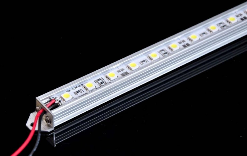 成都兴灿led灯饰