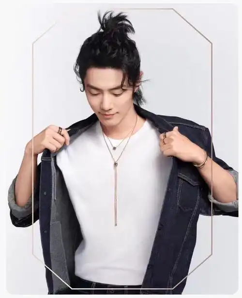 肖战长发高马尾