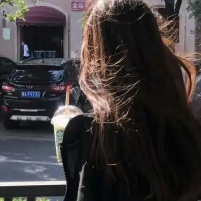 女头像真人图片背影_女生头像_头像屋