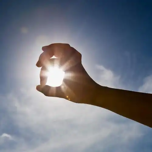 云朵,光亮,光芒,背光,照射,云彩,蓝色,白云,蓝天,天空,阳光,天,手势