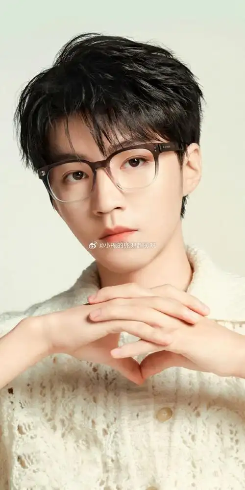 无水印头像册超话壁纸超话#手机壁纸##王俊凯壁纸##全屏壁纸##王俊凯