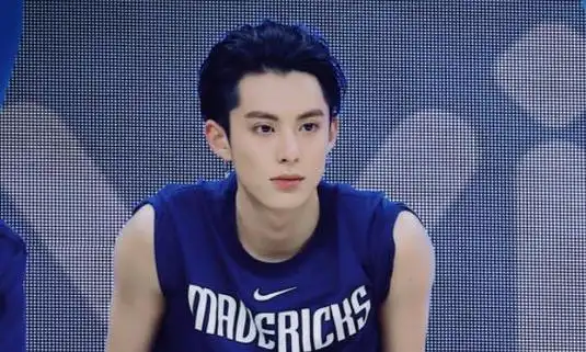 王鹤棣个人资料简介及家世王鹤棣承认恋情是真的吗