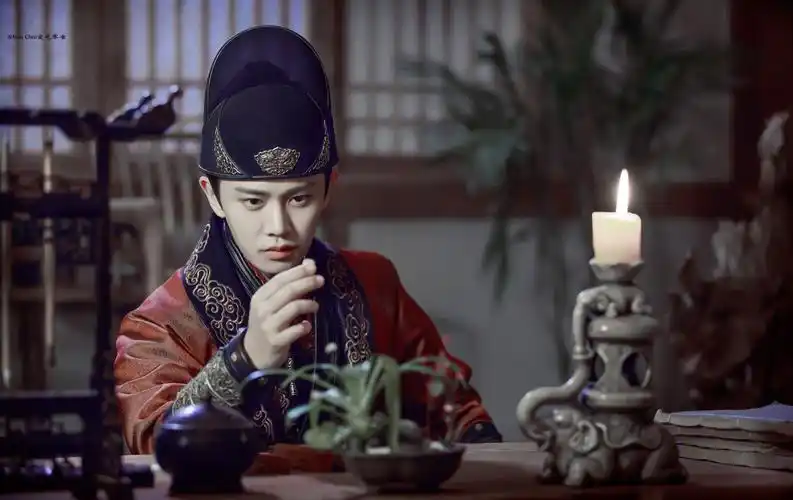 锦衣之下 陆绎 - 堆糖,美图壁纸兴趣社区