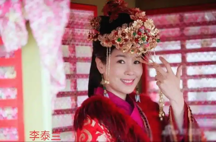 古装新娘 - 堆糖,美图壁纸兴趣社区