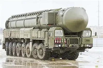 俄军将在2013年重新装备3个战略导弹师,为其配备第五代洲际弹道导弹