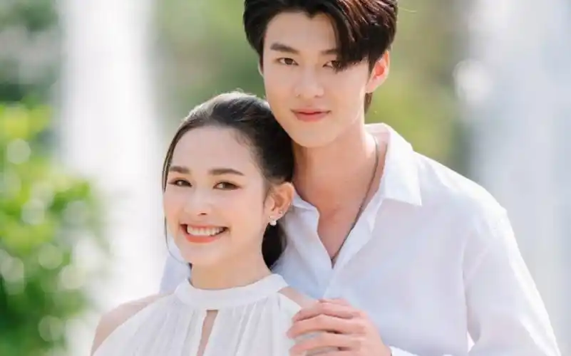 你正在追的泰国泰剧 茶茶meen首度搭档甜美女星namfah新剧《日落衅趑