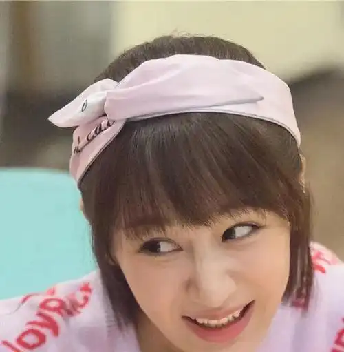 带让发型不单调,真是一个小潮男|减龄|墨镜|短发|嘻哈|乐器_网易订阅