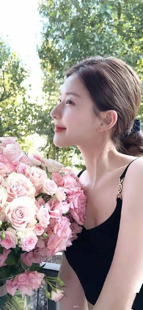 壁纸676767好看的8k手机锁屏壁纸676767