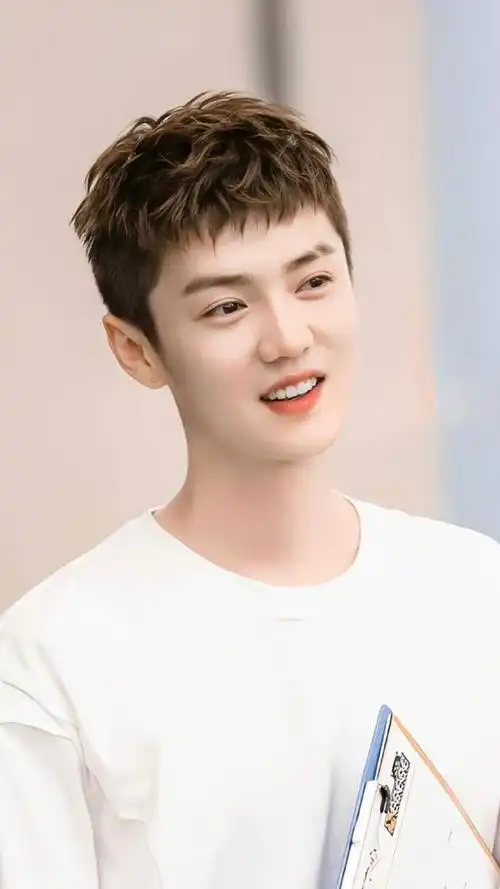 鹿晗五哈体检身体代谢年龄只有十八岁网友我爱少年晗