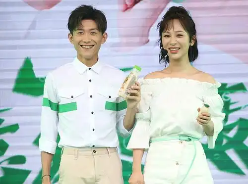 谁说要公布恋情啊?张一山遇到杨紫,就秒变"注孤生"体质