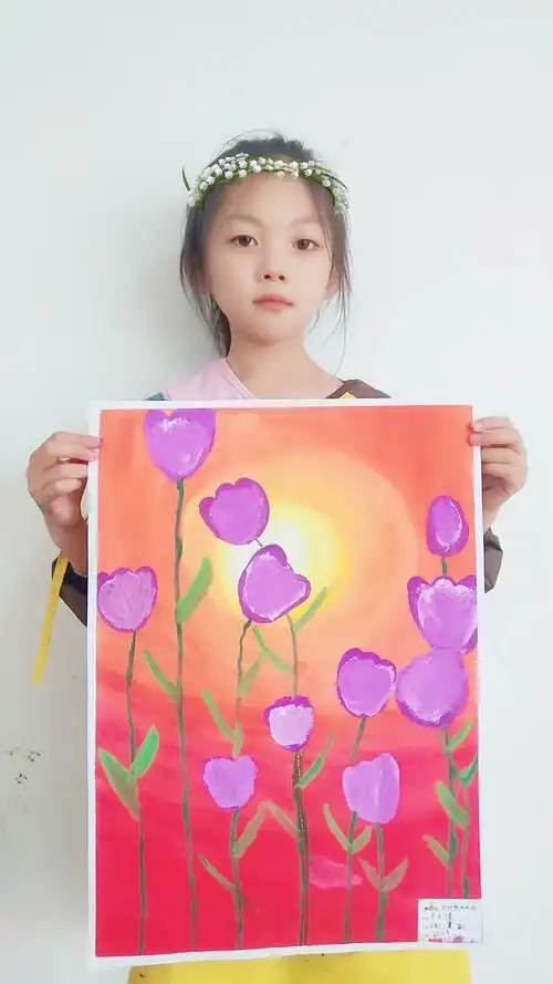 大班水粉画《郁金香》小班水粉黏土画《海底世界》(副本)