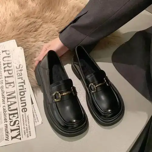 女生英伦风小皮鞋来喽仙女们看过来! - 抖音