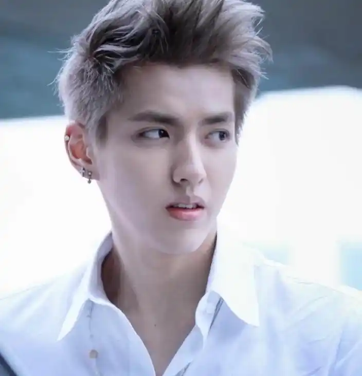 吴亦凡最帅的时候,这几张照片一定要保存!