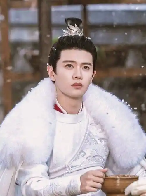 古装上"惊为天人"的男演员,我只服这4位!一出场就让人惊艳