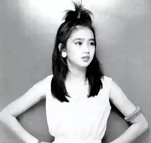 刘德华妻子朱丽倩:背后的女人,真正的赢家_成功_事业_决策