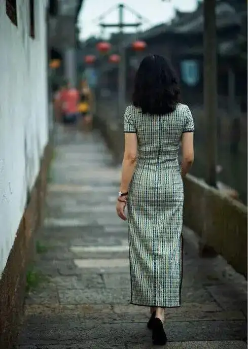 旗袍女人一种倾国倾城的美