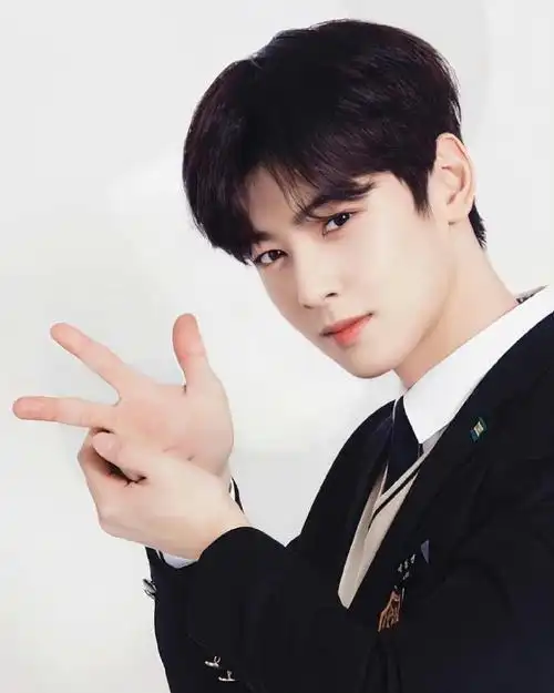 车银优#有种不顾我死活的帅气