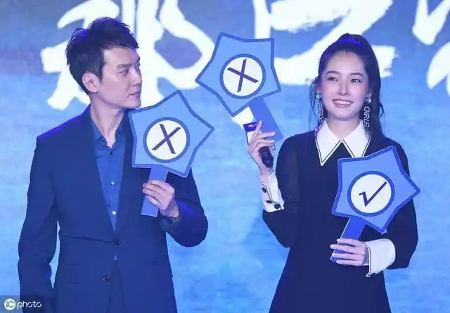 冯绍峰和郭碧婷也有一段过去,只不过两人般配,却最终错过了.