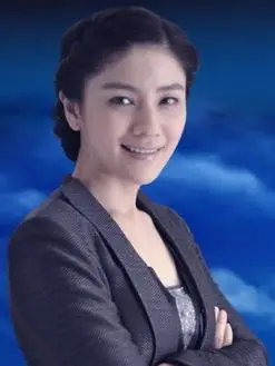 曹冰冰(胡可饰演)