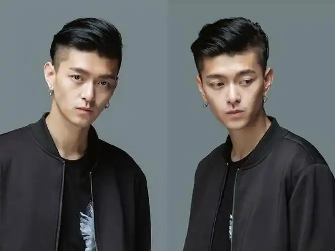 首页 发型 烫发 大家都知道大背头发型现在挺普遍的了,那经过离子烫的