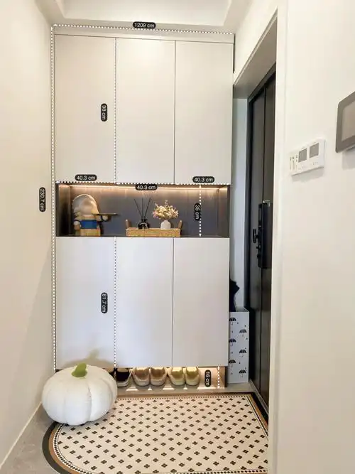 入户玄关鞋柜这么做05好看又实用75尺寸安排
