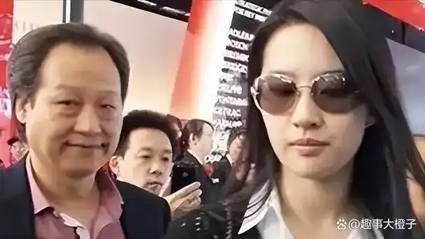宠爱刘亦菲20年让杨采钰掌管一线资源陈金飞到底有多豪气