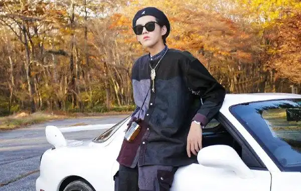 潮流合伙人吴亦凡穿搭潮流合伙人吴亦凡同款盘点