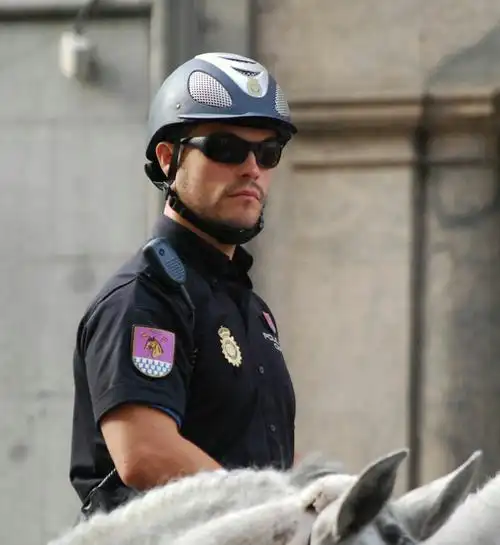 西班牙警察速干套头短袖!