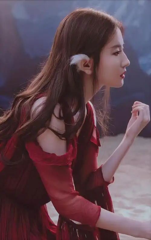 安利一下94刘亦菲94的现代装.