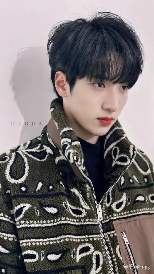 严浩翔有哪些出圈神图