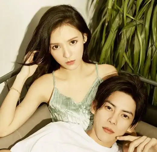 张予曦为新剧晒照前男友陈柏融隔空互动漫画夫妇要复合