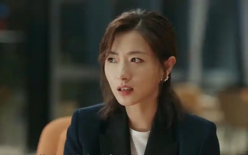 万茜 简言的日式中文