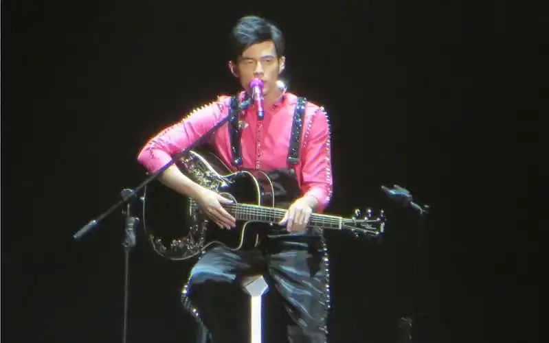 周杰伦2013魔天伦世界巡回演唱会上海站第三场《mine mine》