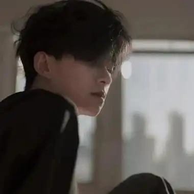 成熟大叔气质男生头像,私心就是想成为你的唯一