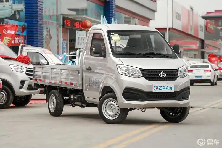 【长安跨越新豹t12021款1.2l 单排单后轮 2.