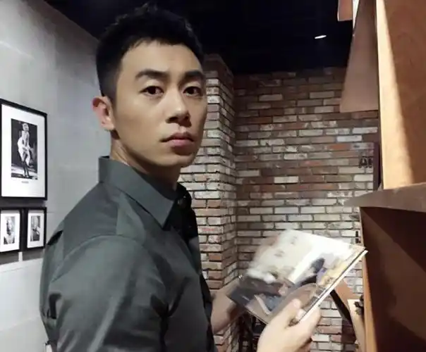 朱亚文真实人品到底怎样(演员朱亚文个人简介) | 刀哥爱八卦