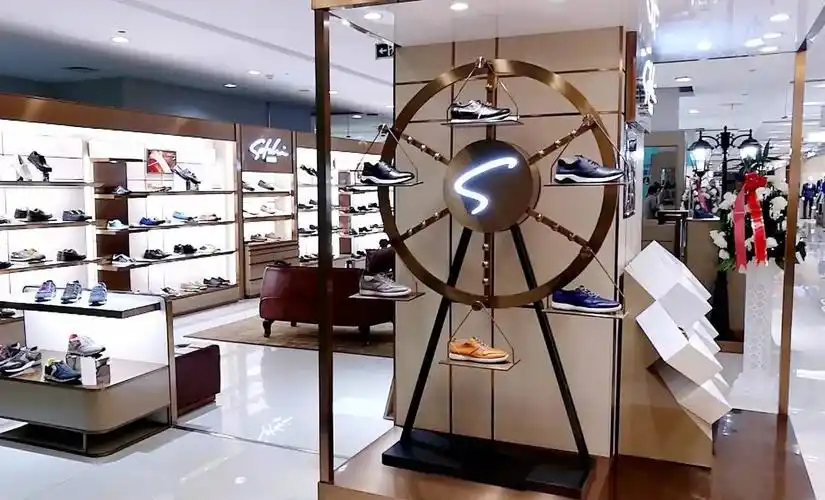 圣伽步男鞋沙驰男鞋新装启幕